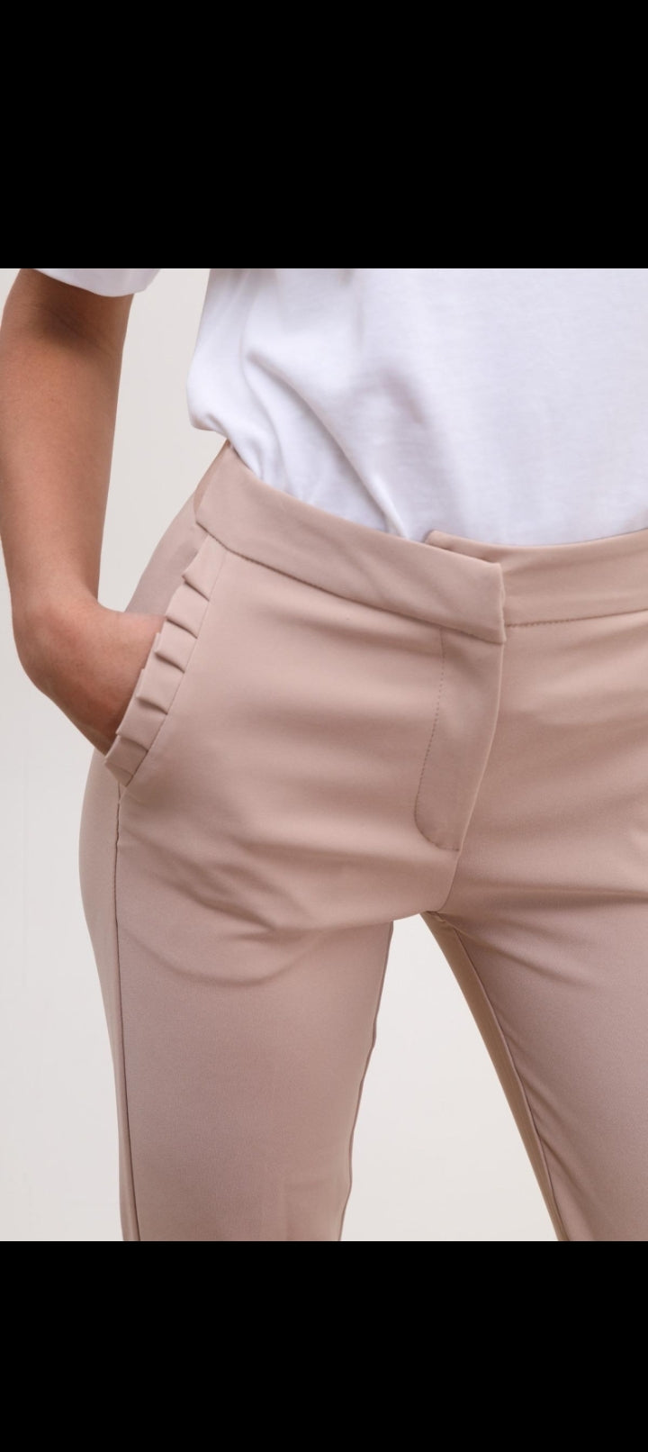 Pantalon élégant avec fronces poches